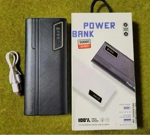 Павербанк UN-3104 50000 мА·год із двома USB і Quick Charge