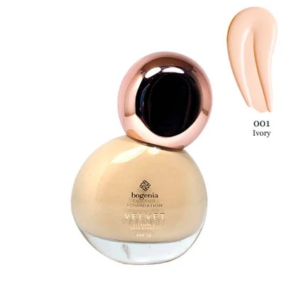Матувальна тональна основа-кушон Bogenia Velveet BG602